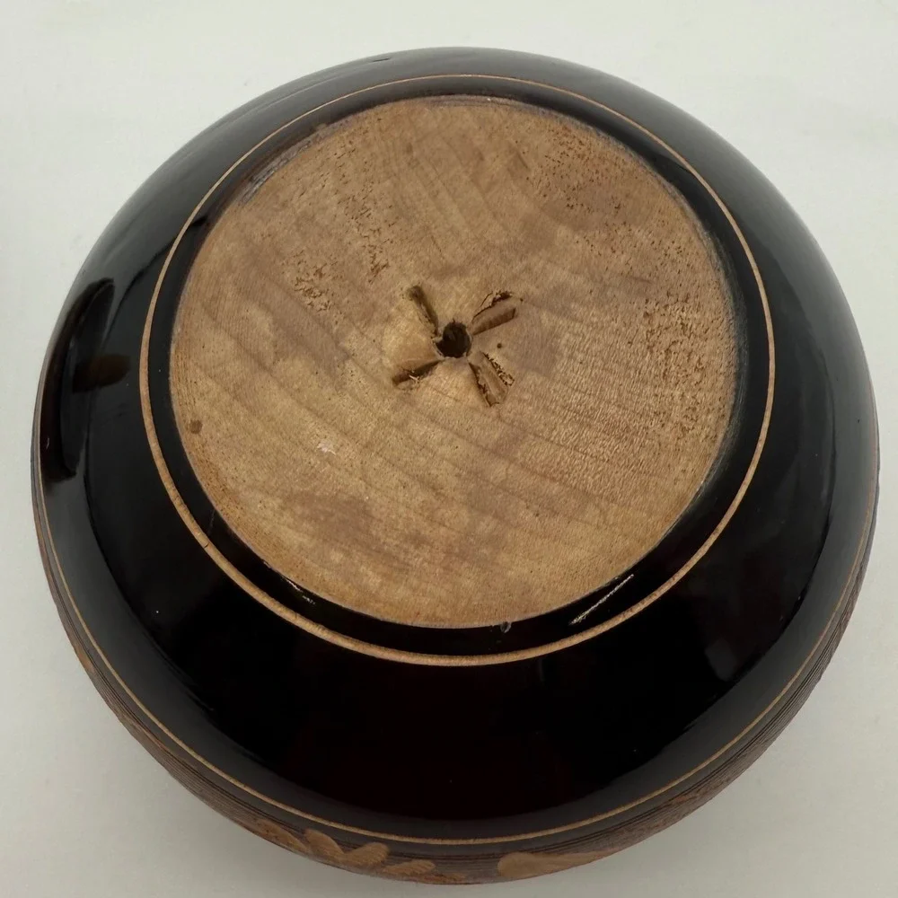 Carved Wood Trinket Box Round Lidded Jar with Knob Unique‎ Pattern-scratch
